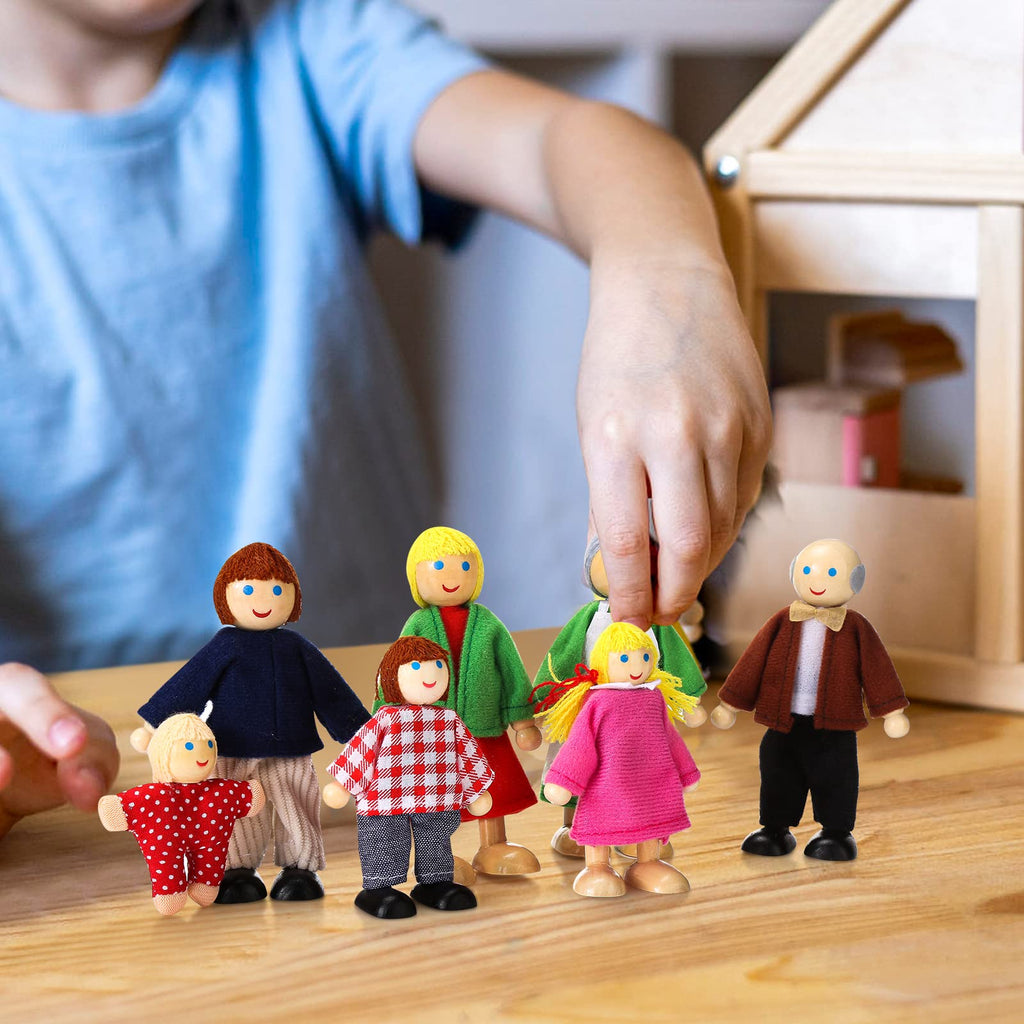 Wooden Dollhouse People Set of 7 Mini Dolls F441719