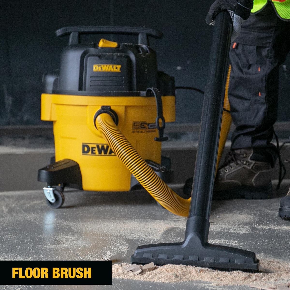 6 Gal 5 HP Quiet Wet and Dry Shop Vacuum U9530