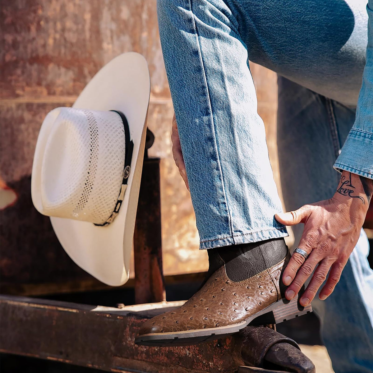 Cowboy Boots for Men with Square Toe U688058